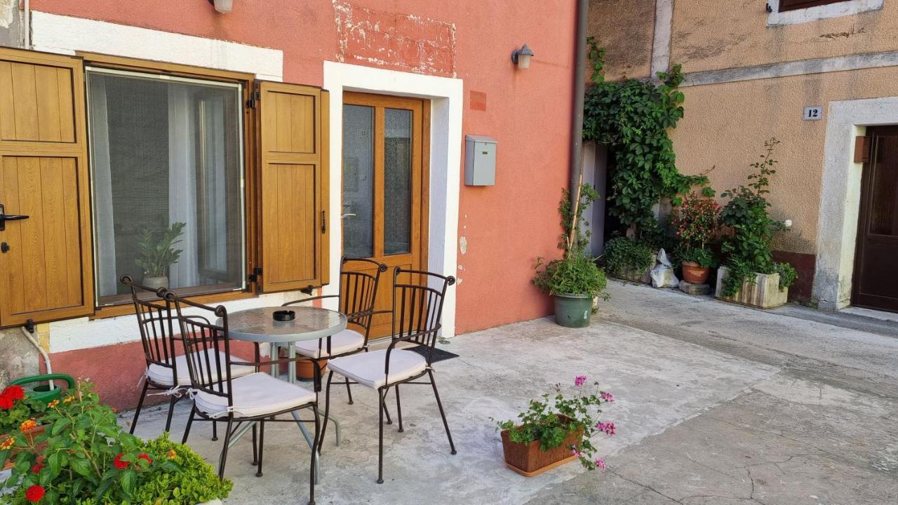 Apartman Ivo Apartment Novigrad Istria Exterior foto