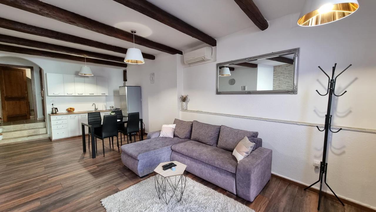 Apartman Ivo Apartment Novigrad Istria Exterior foto